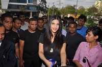 Shruti Hassan At Gas Outlet Launch
